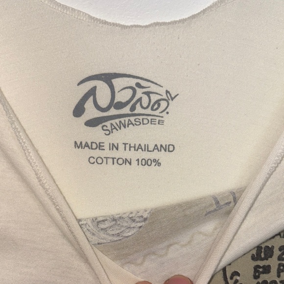 Elephant Graphic Tank Top - Picture 2 of 6